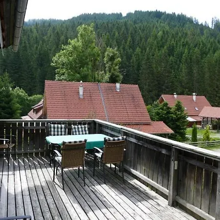 Mueller-kraeuter بيت للعطل *